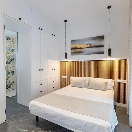 XIII De Octubre Apartment Madrid Exterior photo